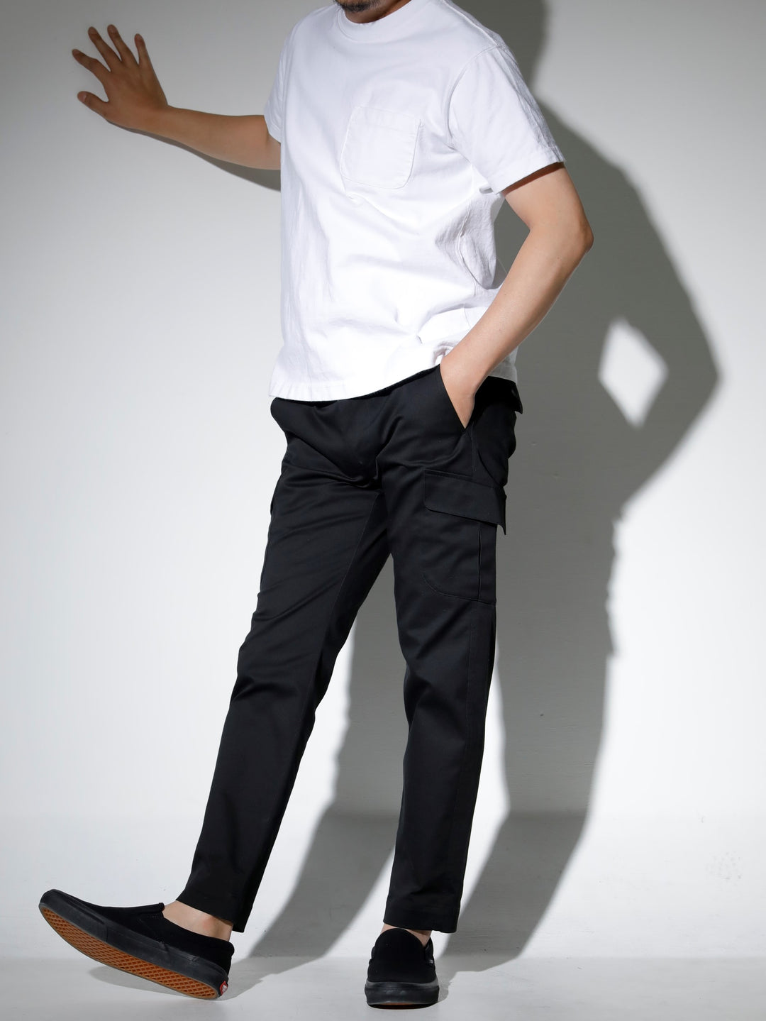LA6189 NUMBER M ナンバーエム カジュアルパンツ カーキ 46 NUMBER M | CHINO STRETCH TAPARED CARGO PANTS – NUMBER M 公式